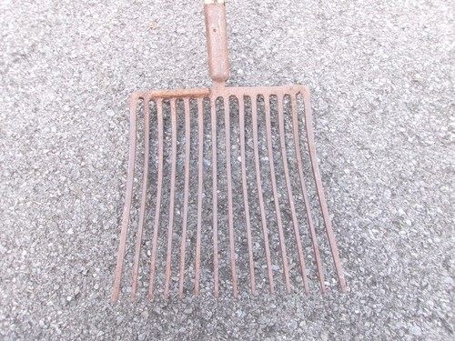Vintage tine hay pitch fork - vintage,