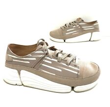 Ladies CLARKS ORIGINALS TRIGENIC Flex Interest Lace-up Trainers Size UK 4 D