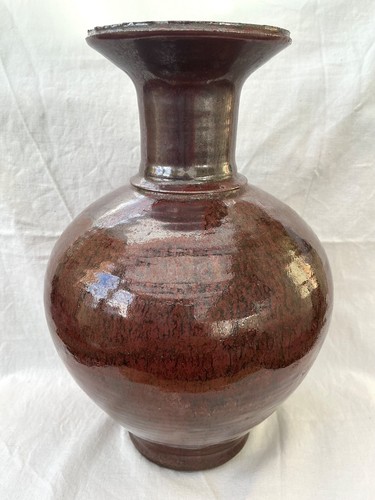 Large brown studio pottery - large,