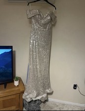 Pia Michi Women’s Gold Sequin Prom Dress / Evening Size 8