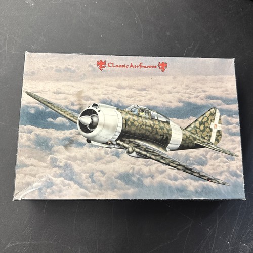 Classic airframes regianne - airframes, re