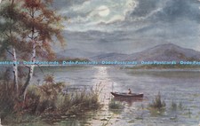 R234320 Lake Hills Boat