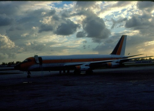 N8810e monarch av - ,