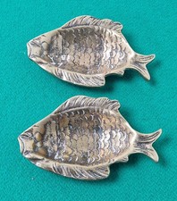 Pair of Small Vintage PEERAGE