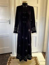 Nomads Purple Velvet