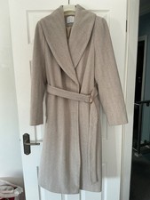 Ladies coat Size 16 beige and