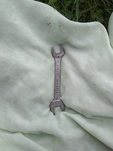 Vintage spanner nissan - kl,