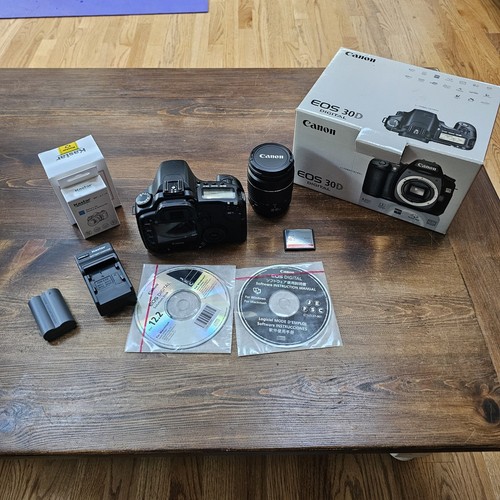 Canon eos 30d mp digital - 8.2,