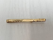 Vintage 9ct Gold Tie Clip with Engraved Detail: Hallmarked Birmingham, 1.46gm