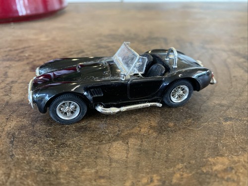 Box model scale 8411 - 8411,