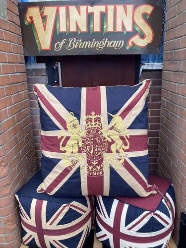 Royal crest union - union, jack