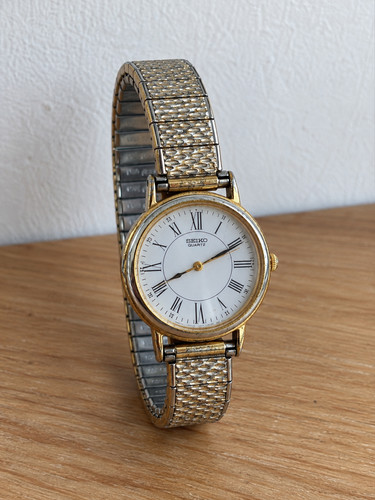 Vintage seiko quartz ladies - seiko,