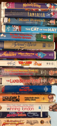 Vintage kids vhs tapes pick - vhs,