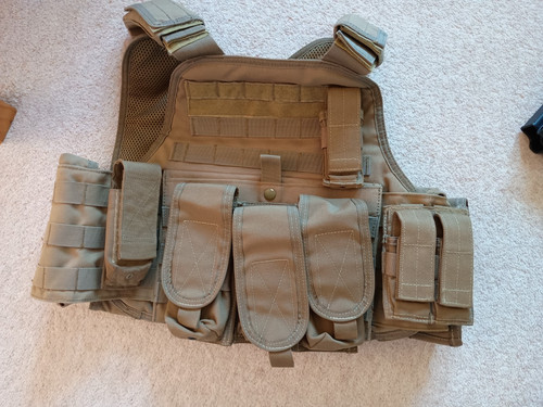 Body armour plate carrier - body, &