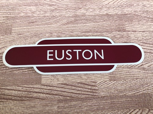 Railway train totem station - railway, /