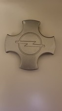 Classic Vauxhall / Opel Alloy centre Hub Cap 90372641  N.O.S