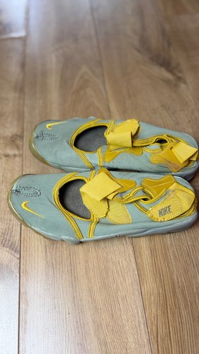 Vtg 2001 nike air - 2001, split