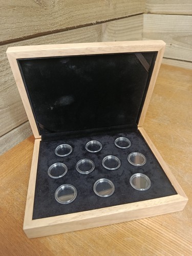Wooden display presentatio box - display,