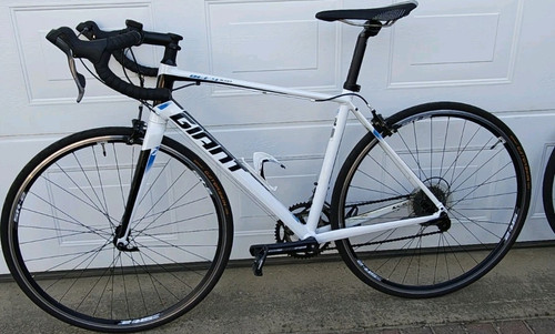 Giant defy road bike - giant,
