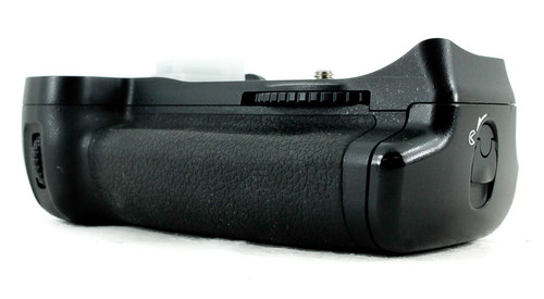 Original nikon d10 battery - nikon, mb-d10