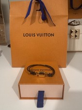 BRAND NEW WITH BOX Louis