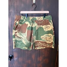QILO Rhodesian Brushstroke