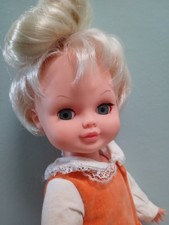 PRETTY VINTAGE 1970S