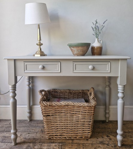 Vintage pine hall - hall, /console/