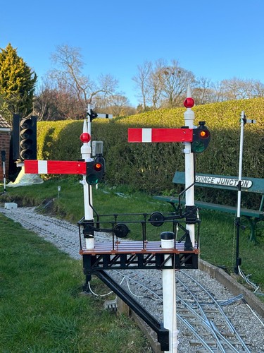 Gwr 2doll bracket - 2doll, signal