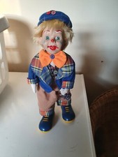 Wind Up Musical Moving" Clown