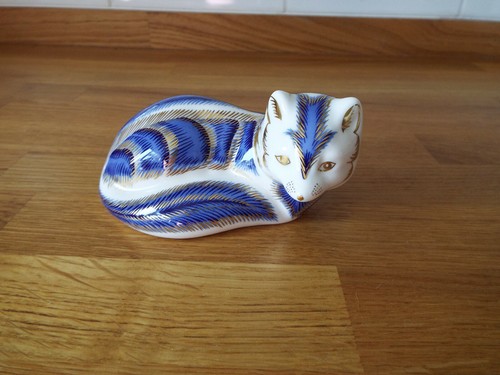 Royal crown derby - royal,