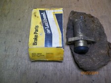 NOS Lockheed clutch slave cylinder Range Rover Discovery Triumph 2000  Dolomite