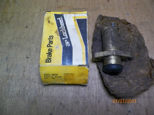 Nos lockheed clutch - lockheed, slave