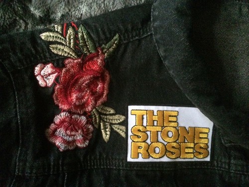 Stone roses embroidered patch - stone,