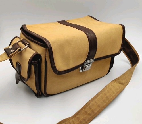 Vintage canvas canera shoulder - canvas,