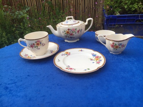 Johnson brothers tea - johnson,