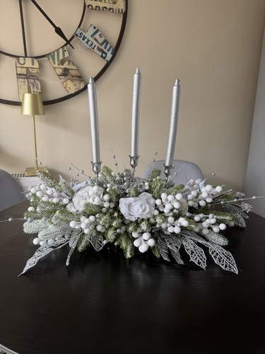 Christmas table centrepiece