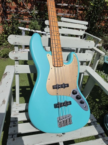 Squier 40th anniversary - squier,