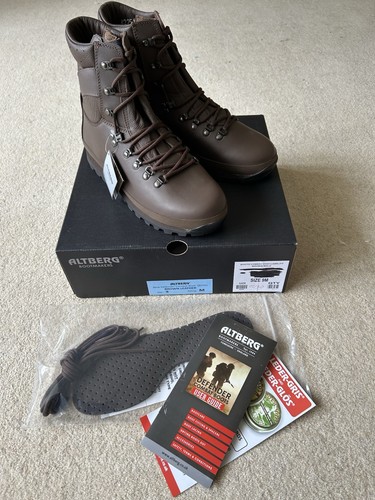 Brand new altberg defender - brand,