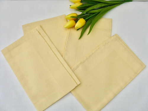 Yellow cotton fabric table - 4x,