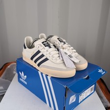 UK 7.5 - adidas Originals