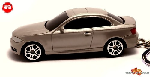 Keychain gold bmw - 🎁🎄🆕,