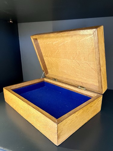 Vintage oak veneered - oak,