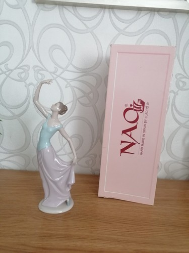 Nao lladro the - nao, is