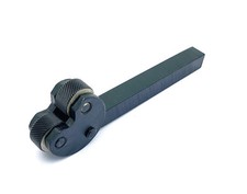 2 Wheel Pivot Head Knurling