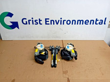 2010 FORD KA PAIR FRONT SEAT BELTS WITH TENSIONERS 34100909 34100910  (RED)