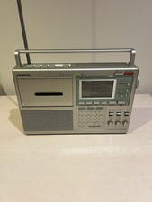 SANGEAN World Receiver ATS-818ACS Silver Great Condition w/Batteries