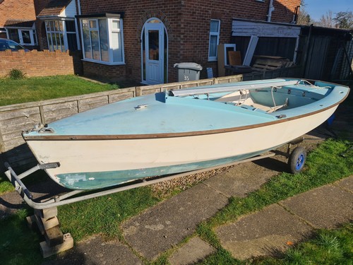 Sailing dinghy wayfarer - dinghy,