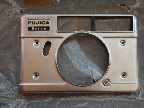 Fujica half frame - half, camera