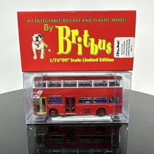 Britbus  N6215 - 1/76 Scania
